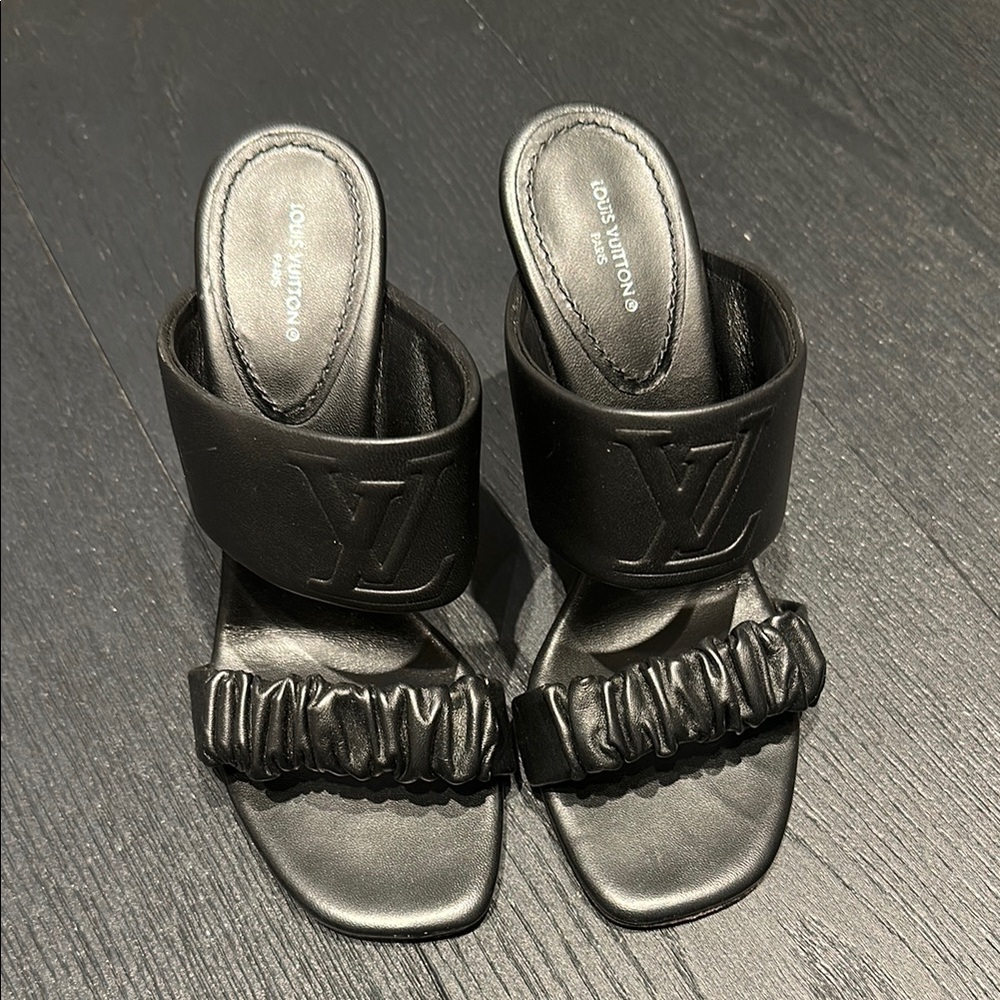 Louis Vuitton Black Leather Sandals